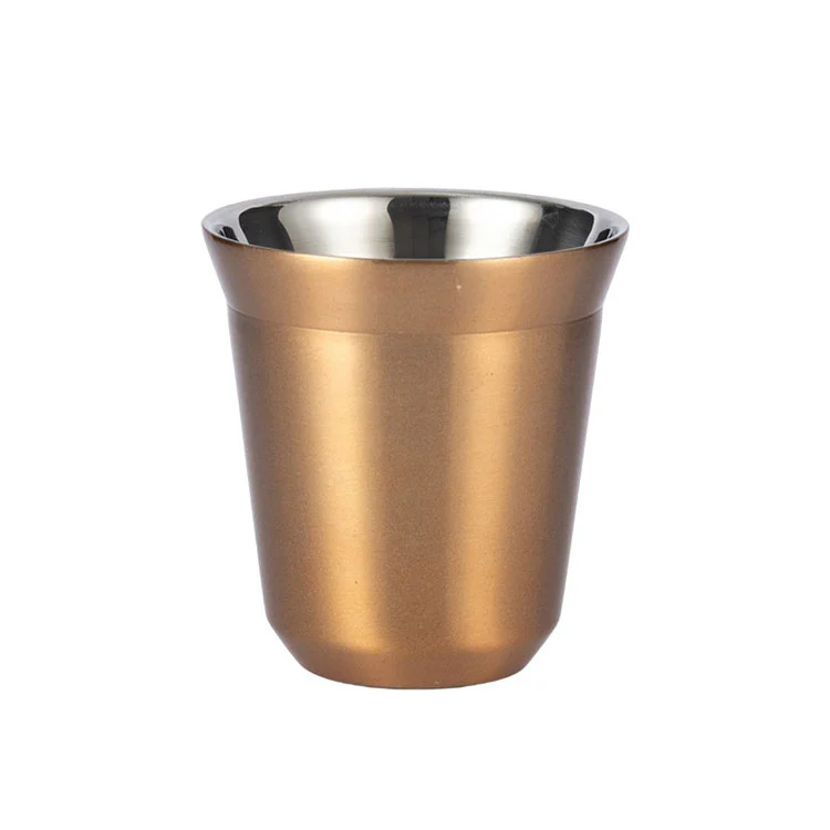 स्टेनलेस स्टील की बोतल इतना ध्यान क्यों आकर्षित कर रही है?