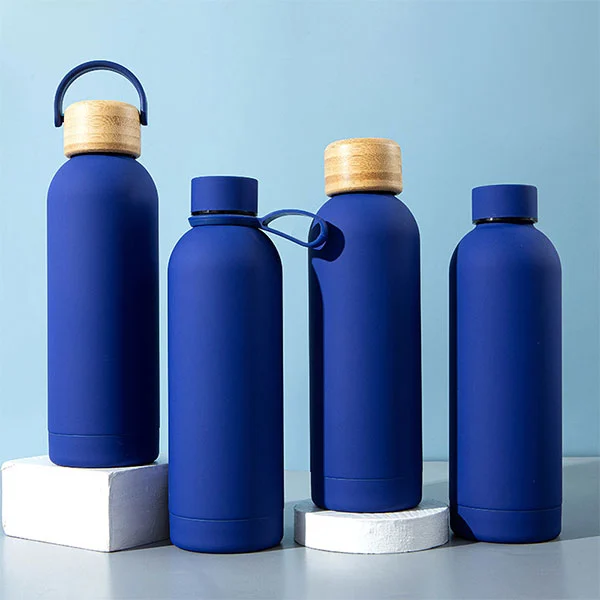 कुडाइक ने सख्त पैनटोन रंग मिलान के साथ केवल 20 दिनों में बूस्ट जूस के लिए 10,000 कस्टम उत्पाद कैसे वितरित किए?